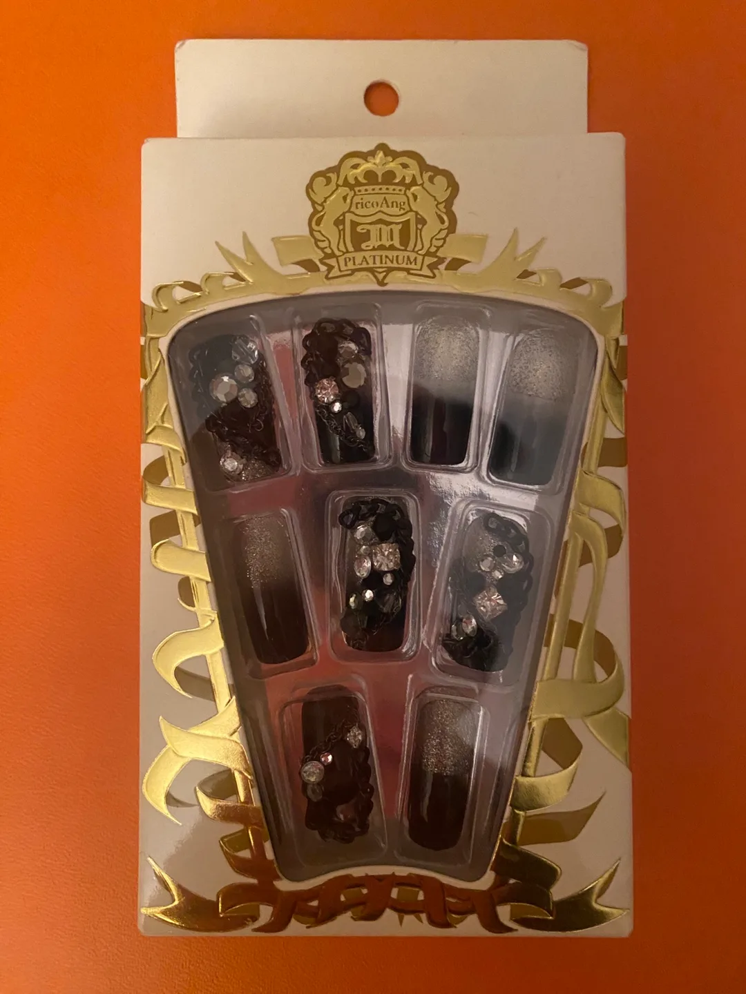 Kiss Everlasting French Nails & RicoAng Platinum Nails image indicator(2)