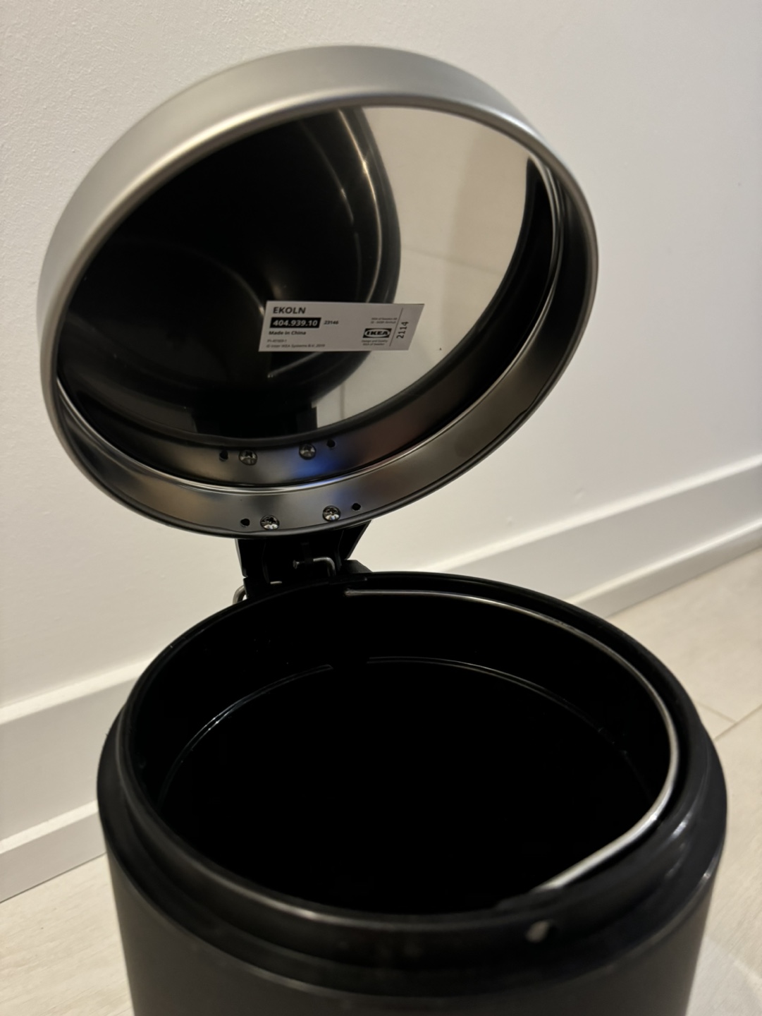 IKEA EKOLN Black Pedal Bin - photo 3