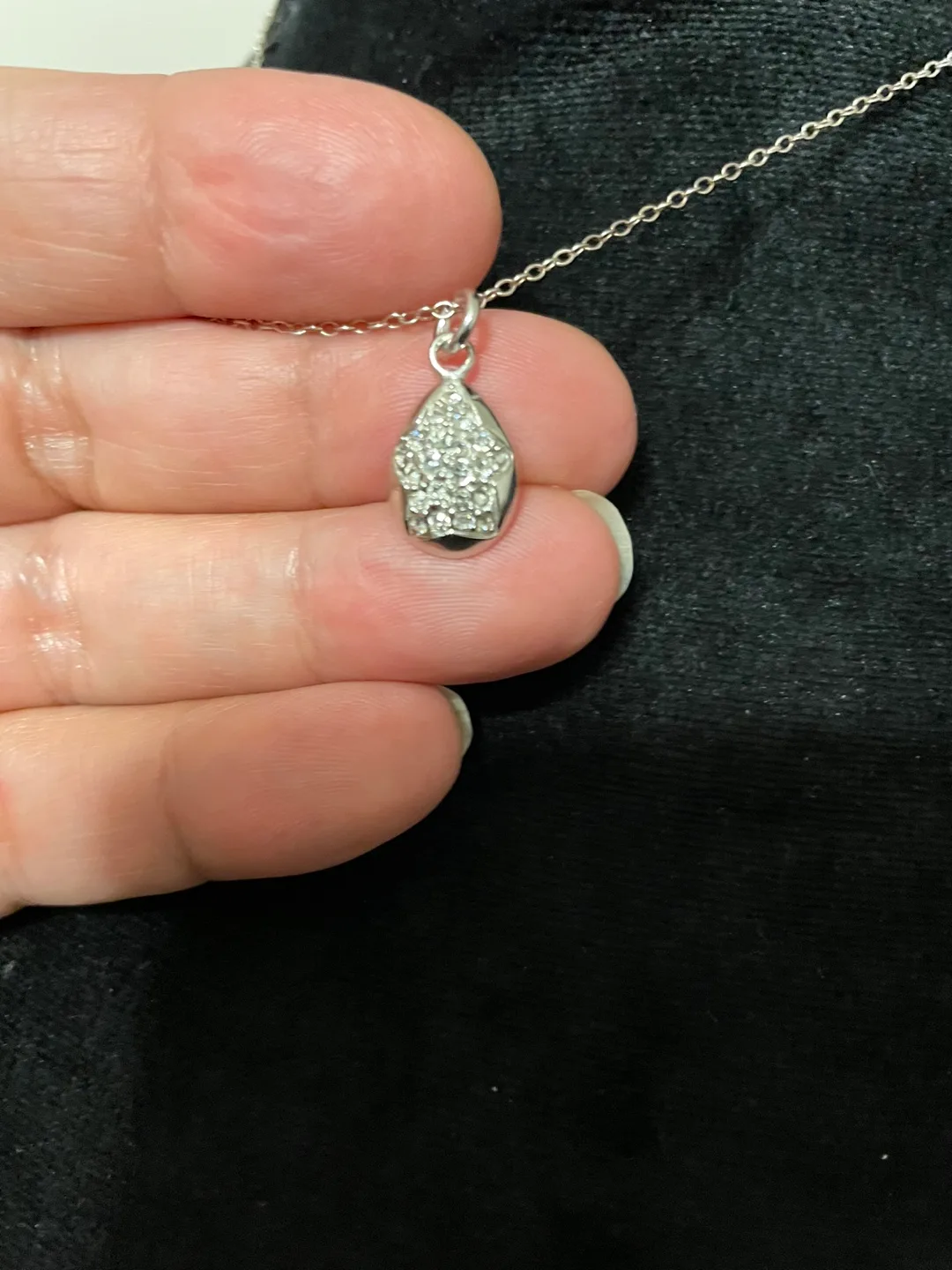 Made in Italy. Tear drop w/ star sparkling Necklace image indicator(3)