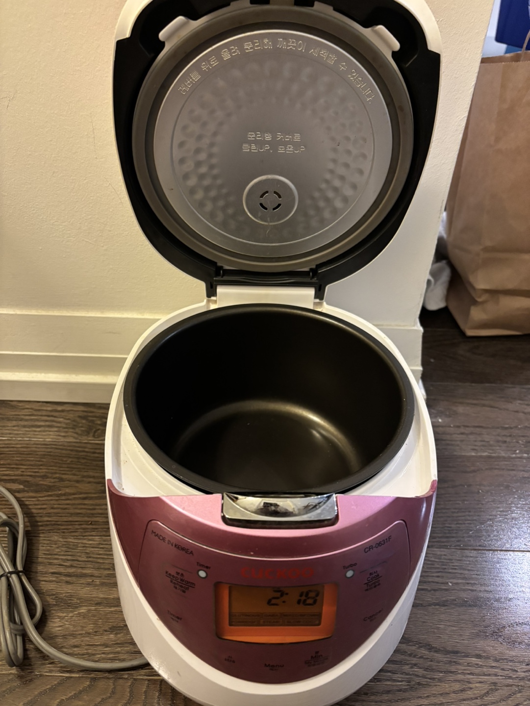 Cuckoo CR-0631F Rice Cooker - photo 2