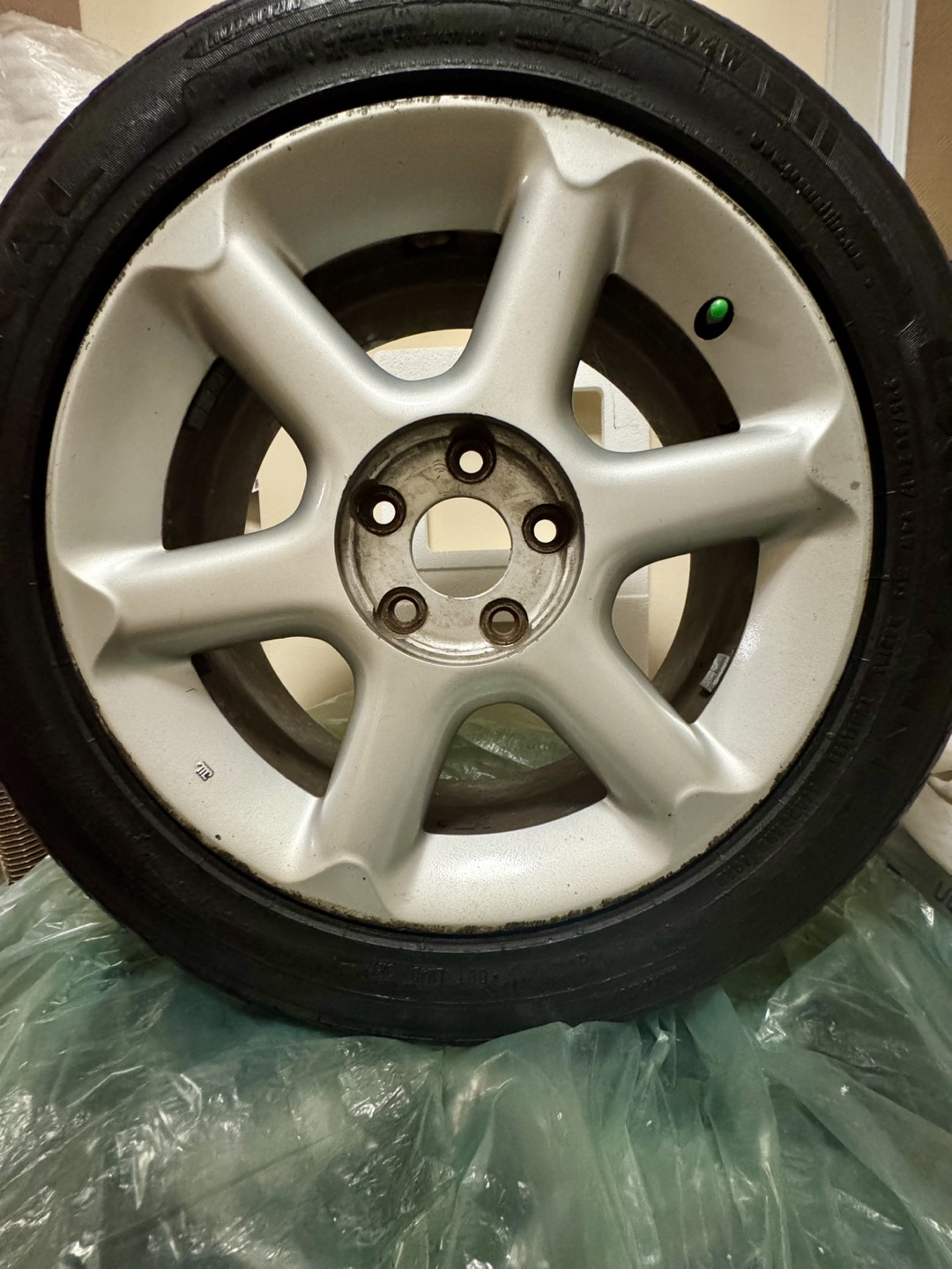 General Exclaim UHP { 225/50 ZR 17 94W } - photo 4