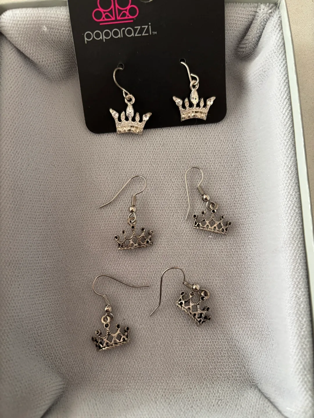 Various Crown Earrings image indicator(4)