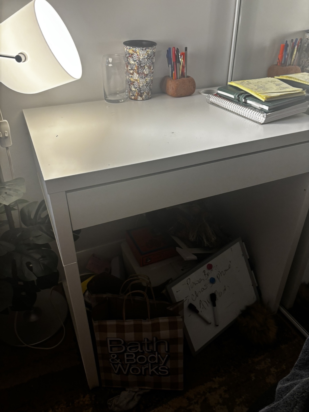 Study table and Office Chair - photo 2