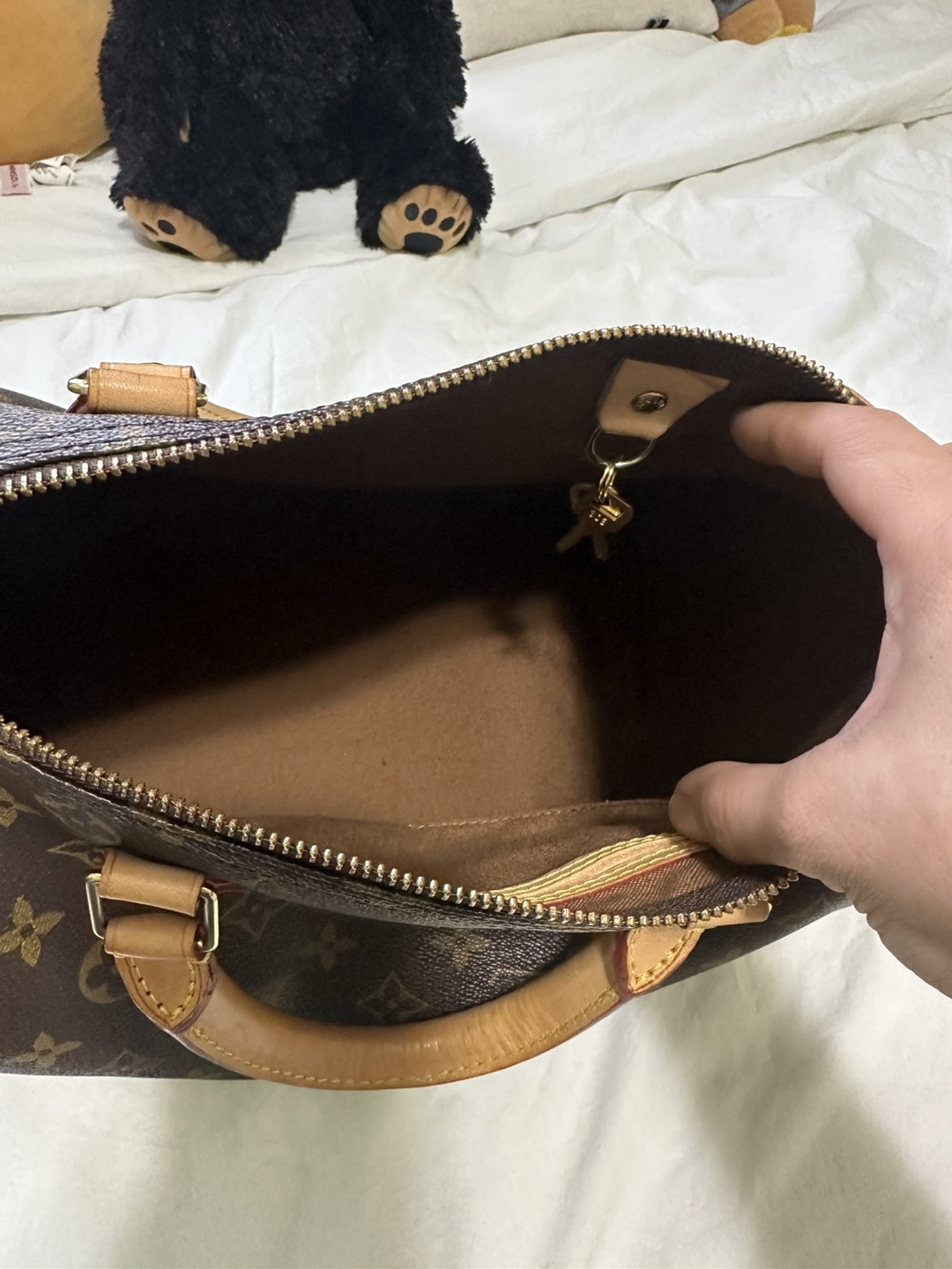 Louis Vuitton Speedy 30 Monogram Handbag - photo 3