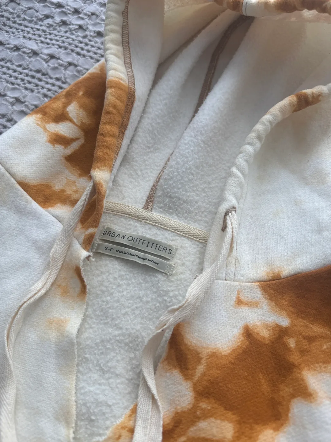 Urban Outfitters Tie-Dye Cropped Hoodie image indicator(2)