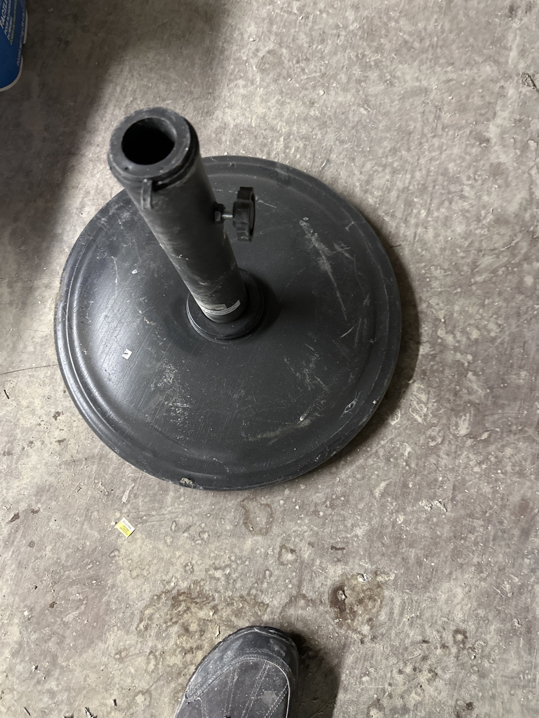 Used Patio Umbrella Stand free