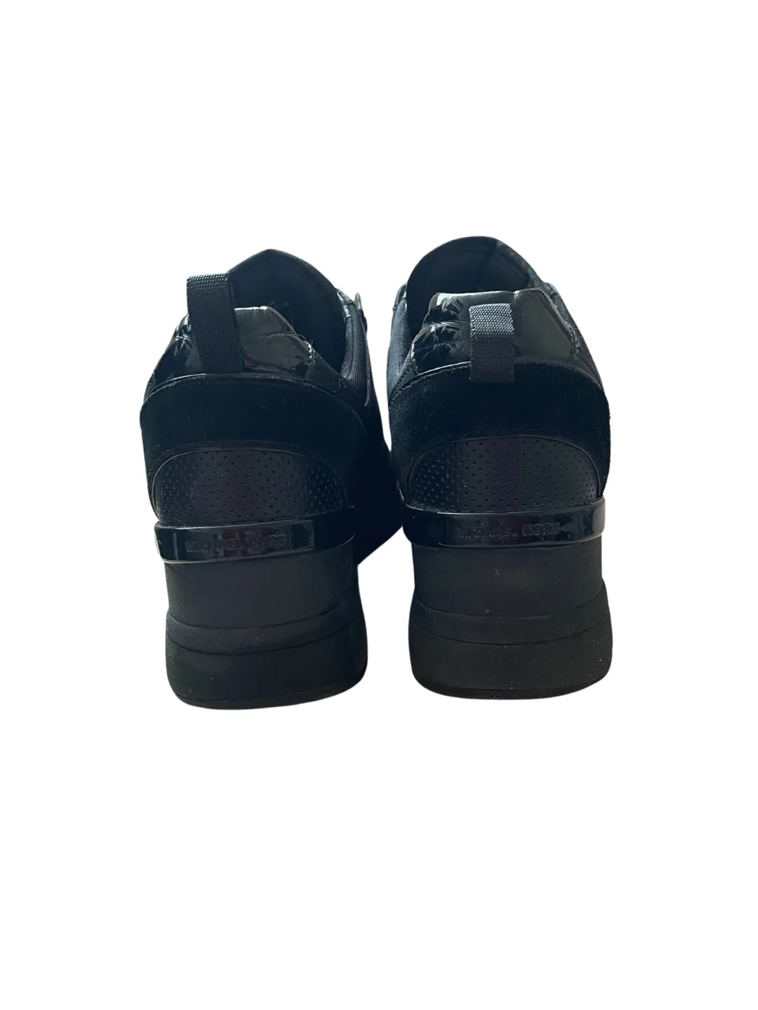 Michael Kors Black Leather Sneakers - Size 9M image indicator(3)