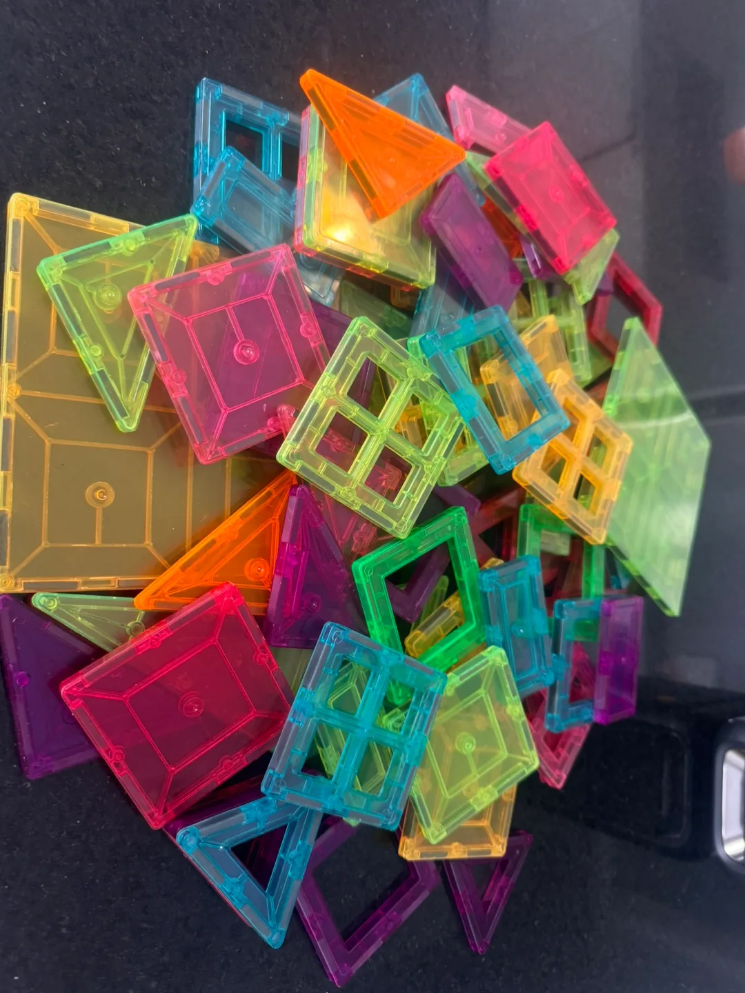 Magnetic Tiles Building Blocks Set 70 pieces image indicator(3)