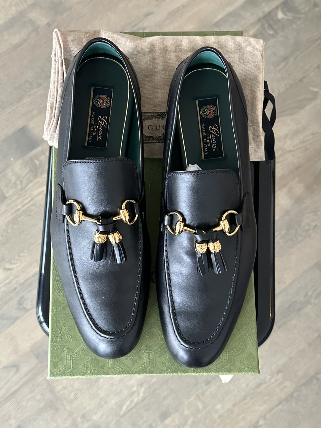 Gucci Men's Jordaan Black Leather Loafers