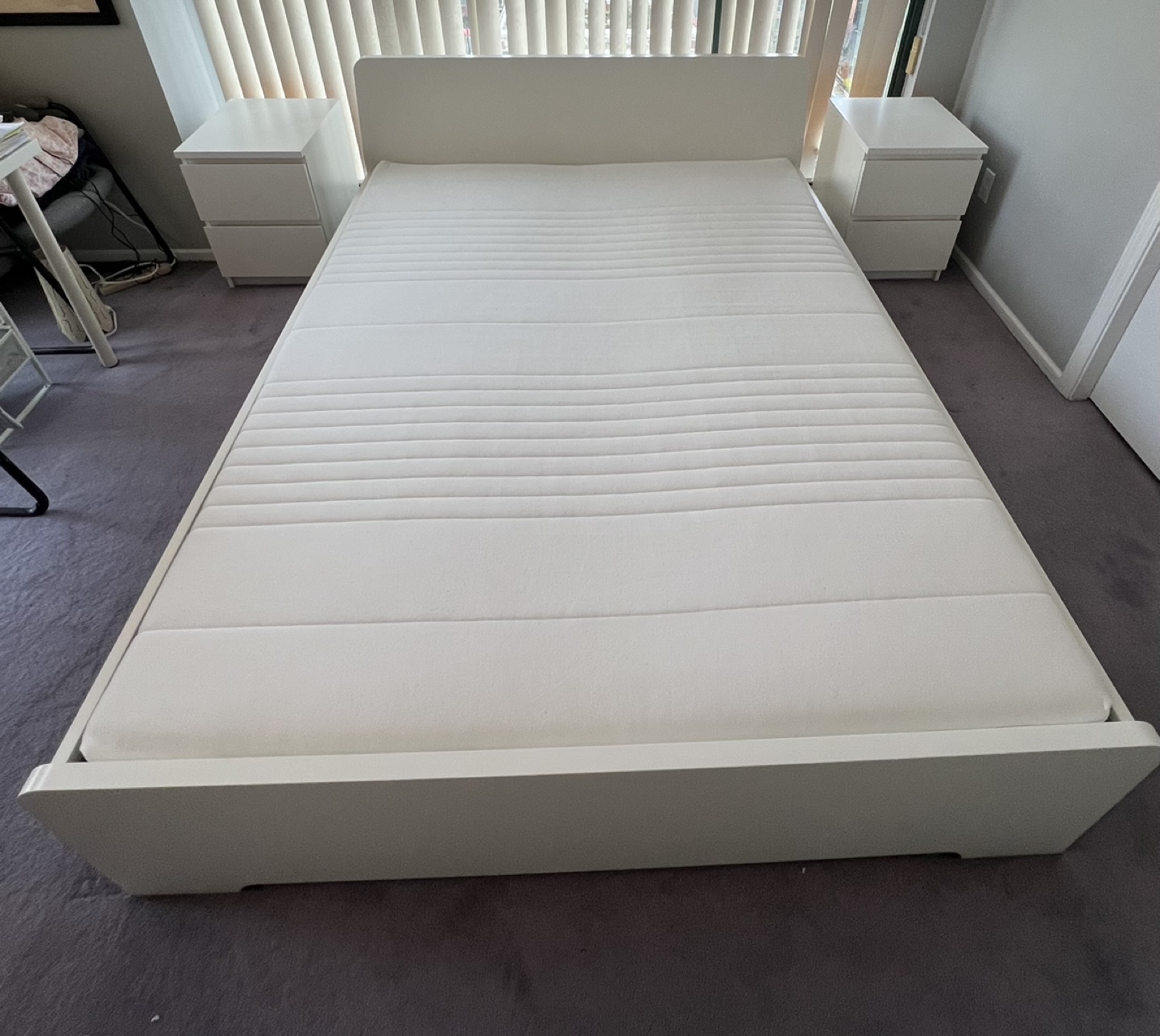 IKEA MALM White Queen Bed Frame with 2 Nightstands - photo 2