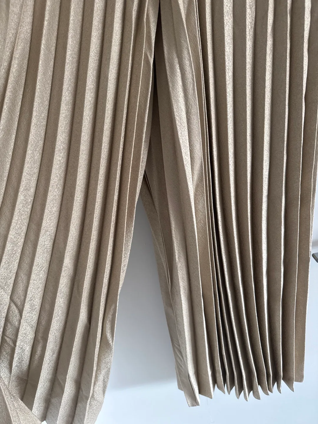 ALOUGE Pleated Culottes image indicator(3)