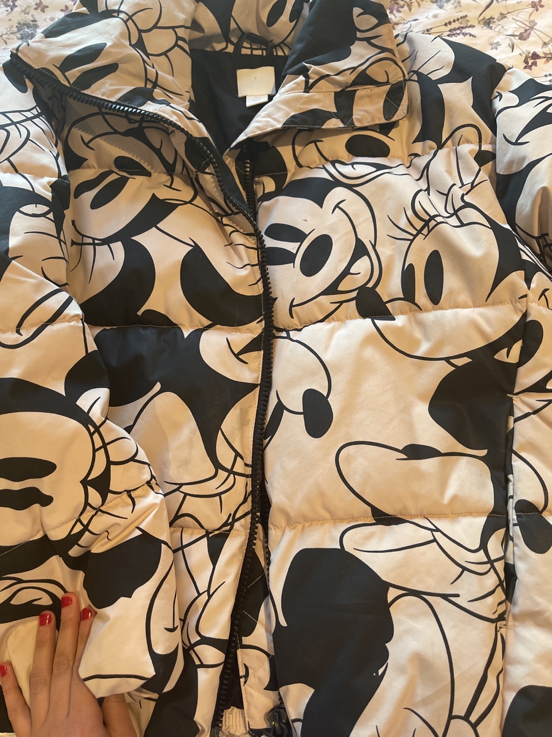 Mickey Mouse puffer jacket - photo 4