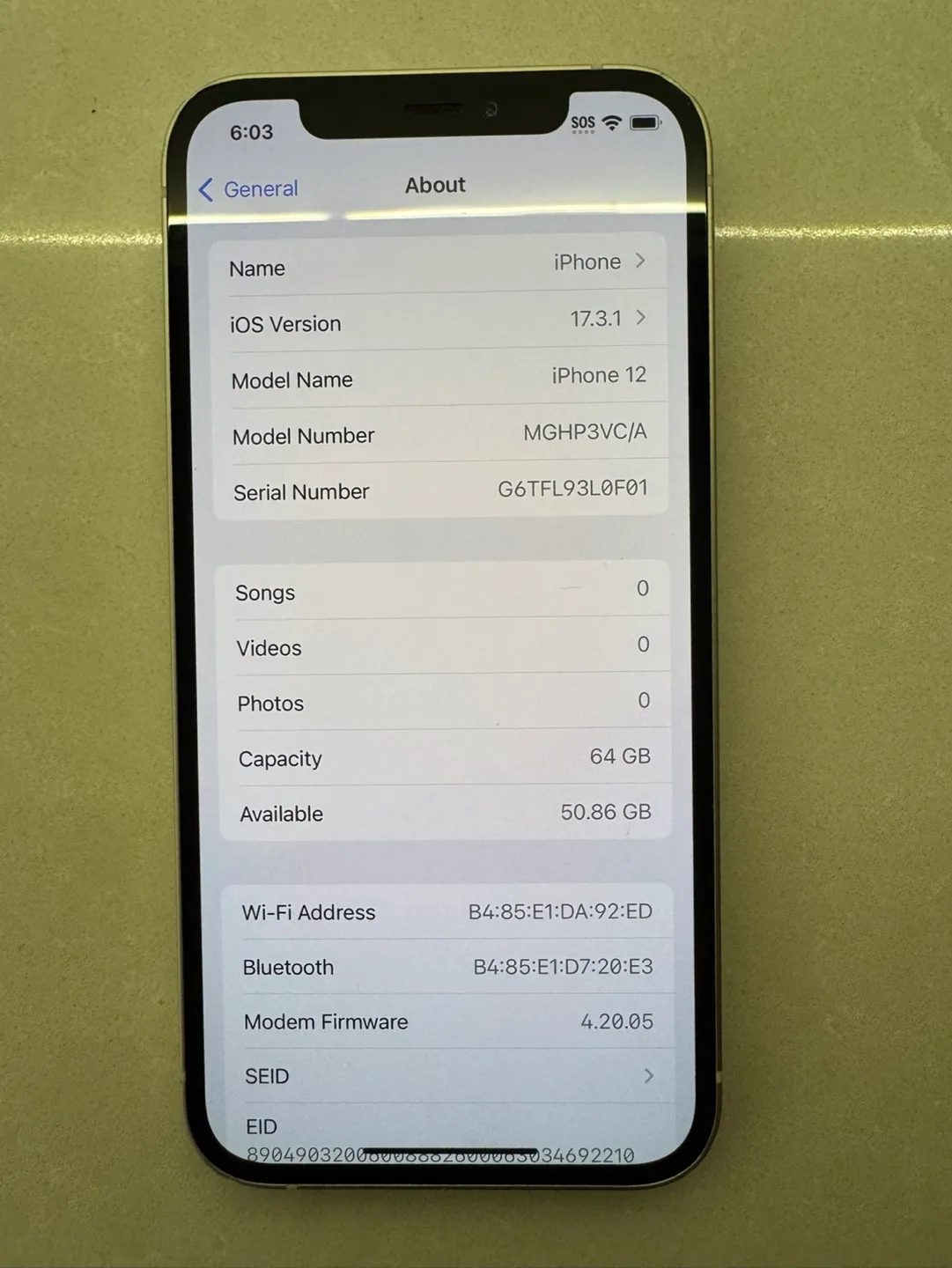 iPhone 12 64GB - White image indicator(4)