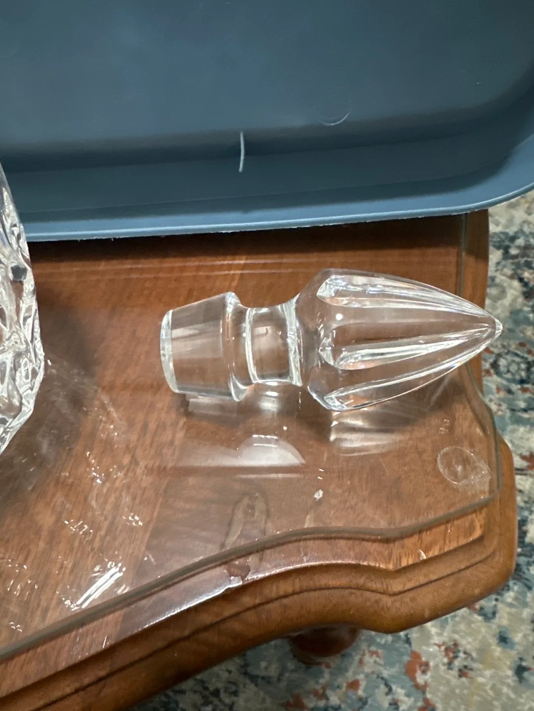 Crystal Decanter Set with 8 glasses image indicator(2)