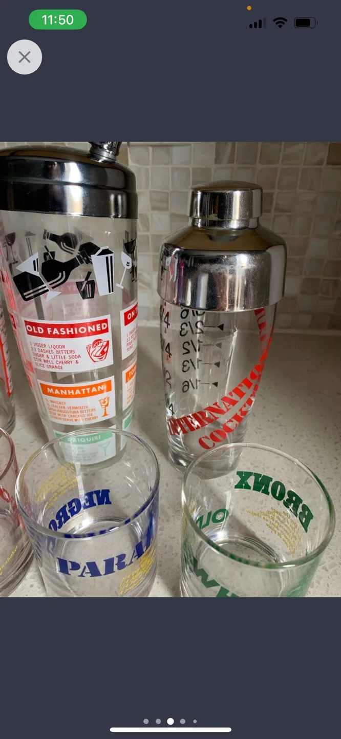Vintage Cocktail Shaker Set with Glasses image indicator(3)