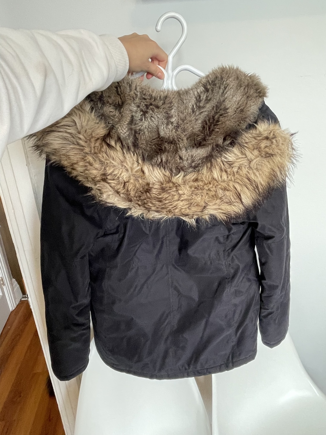 TNA Black Faux Fur Trim Parka - photo 3