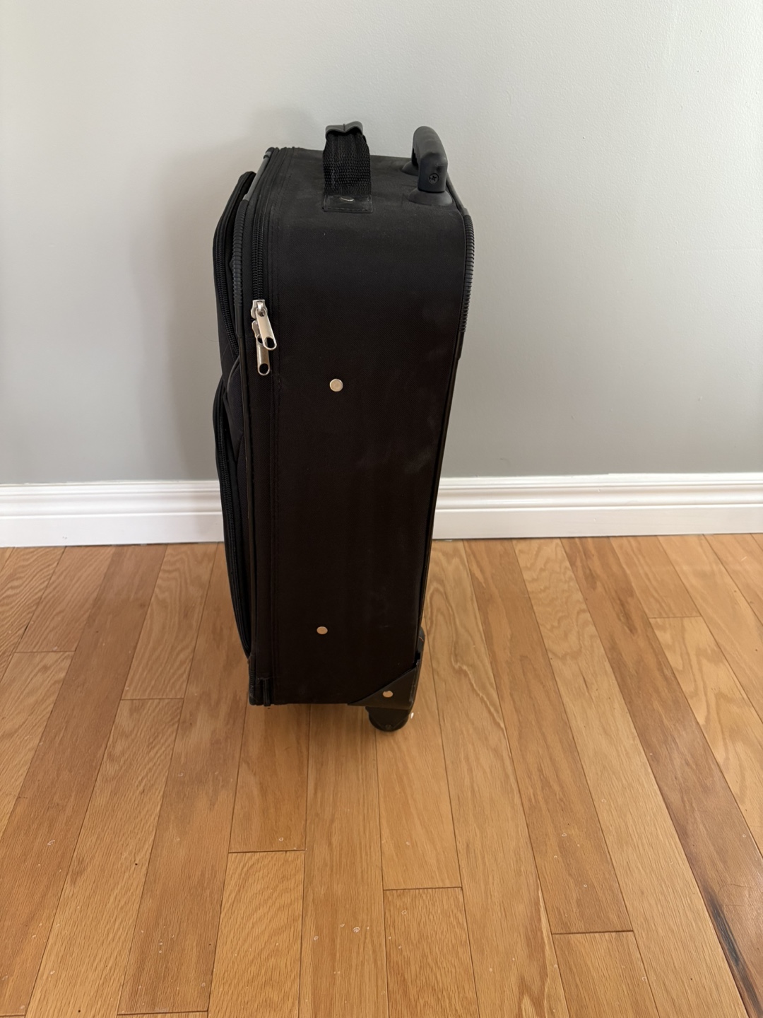 Outbound Carry On Luggage - photo 4