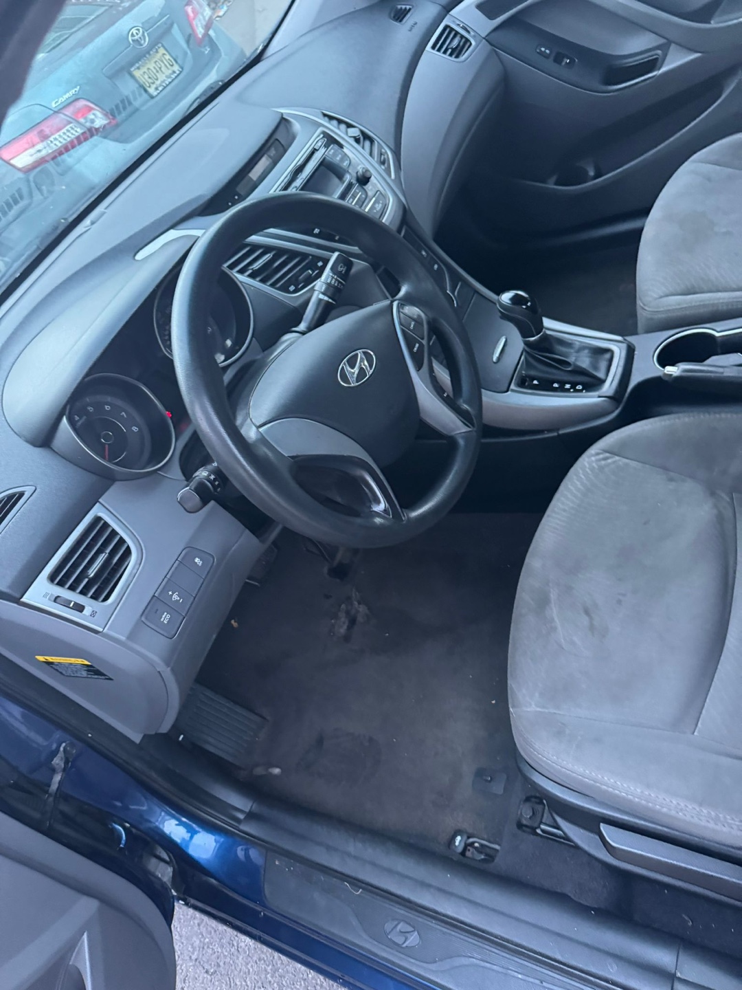 2016 Hyundai Elantra SE - Blue Sedan - photo 5