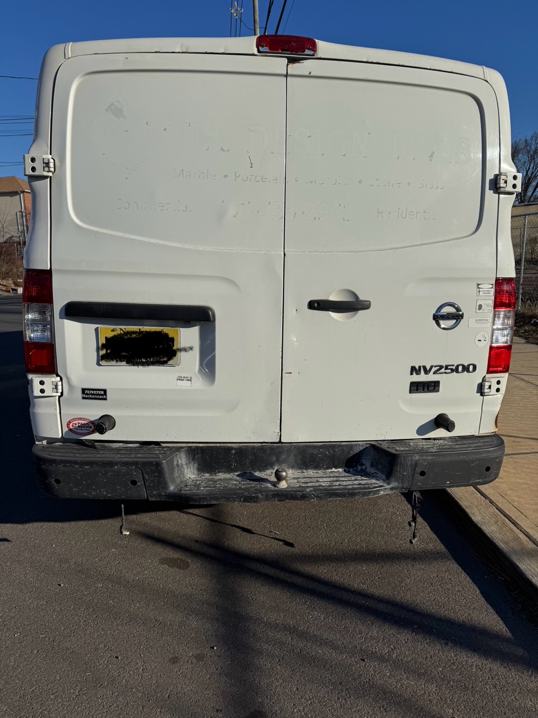 2014 Nissan NV2500 Cargo Van - photo 5