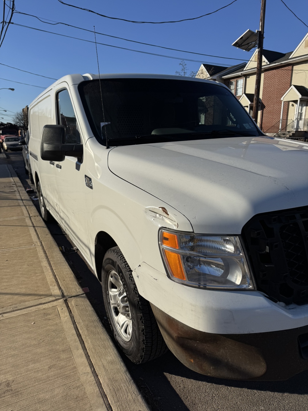 2014 Nissan NV2500 Cargo Van - photo 2