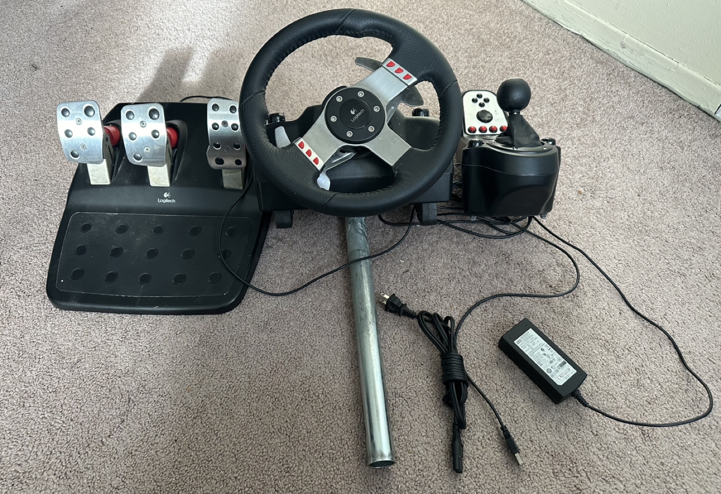 Logitech G27 with wheel stand pro - photo 2