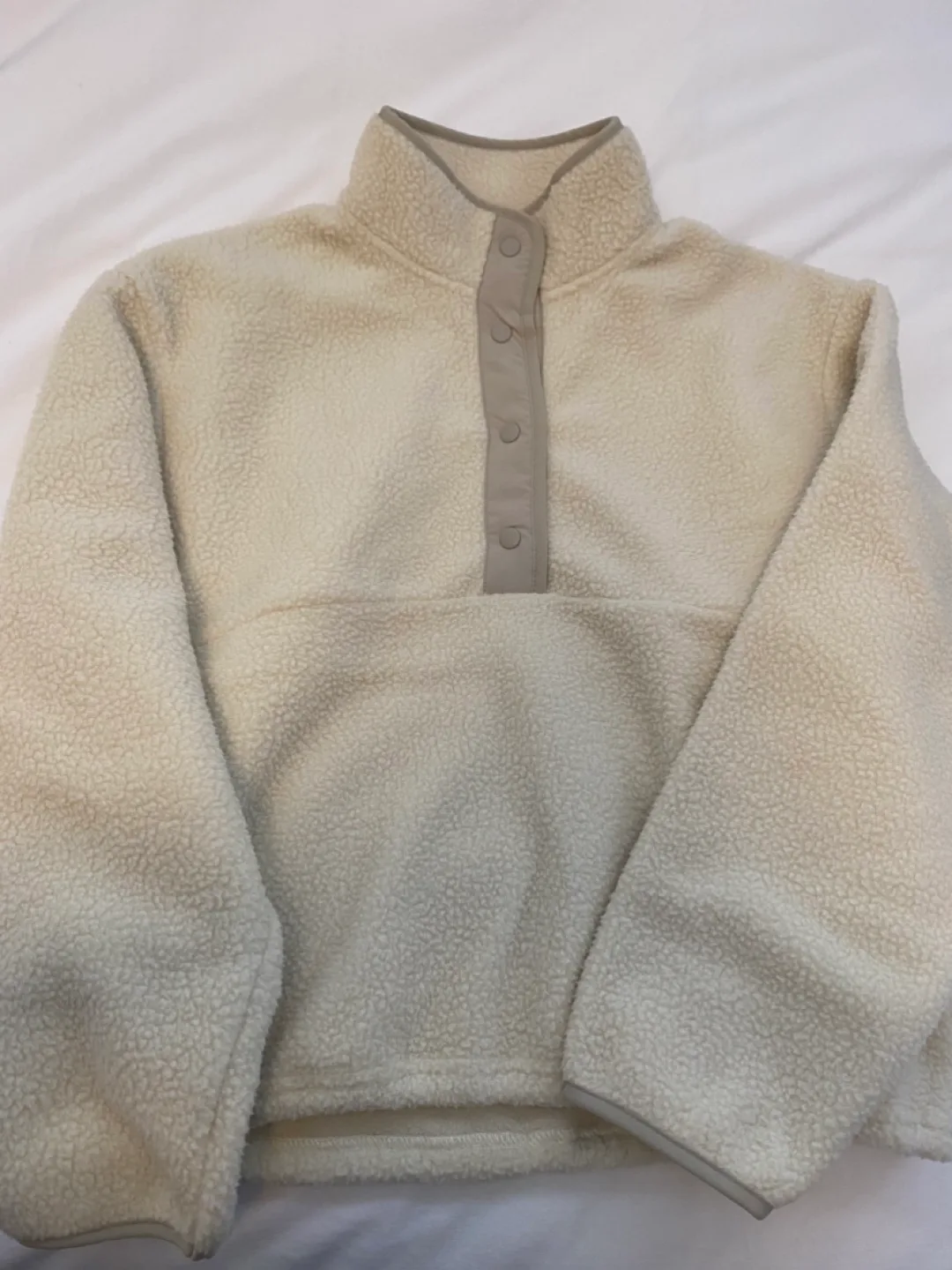 GU Women's Fleece Pullover - Size Small - Off-White image indicator(2)