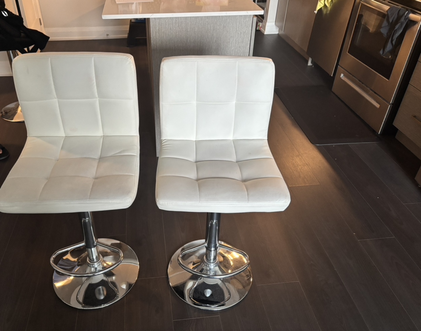 Pair of White Leather Bar Stools - photo 2