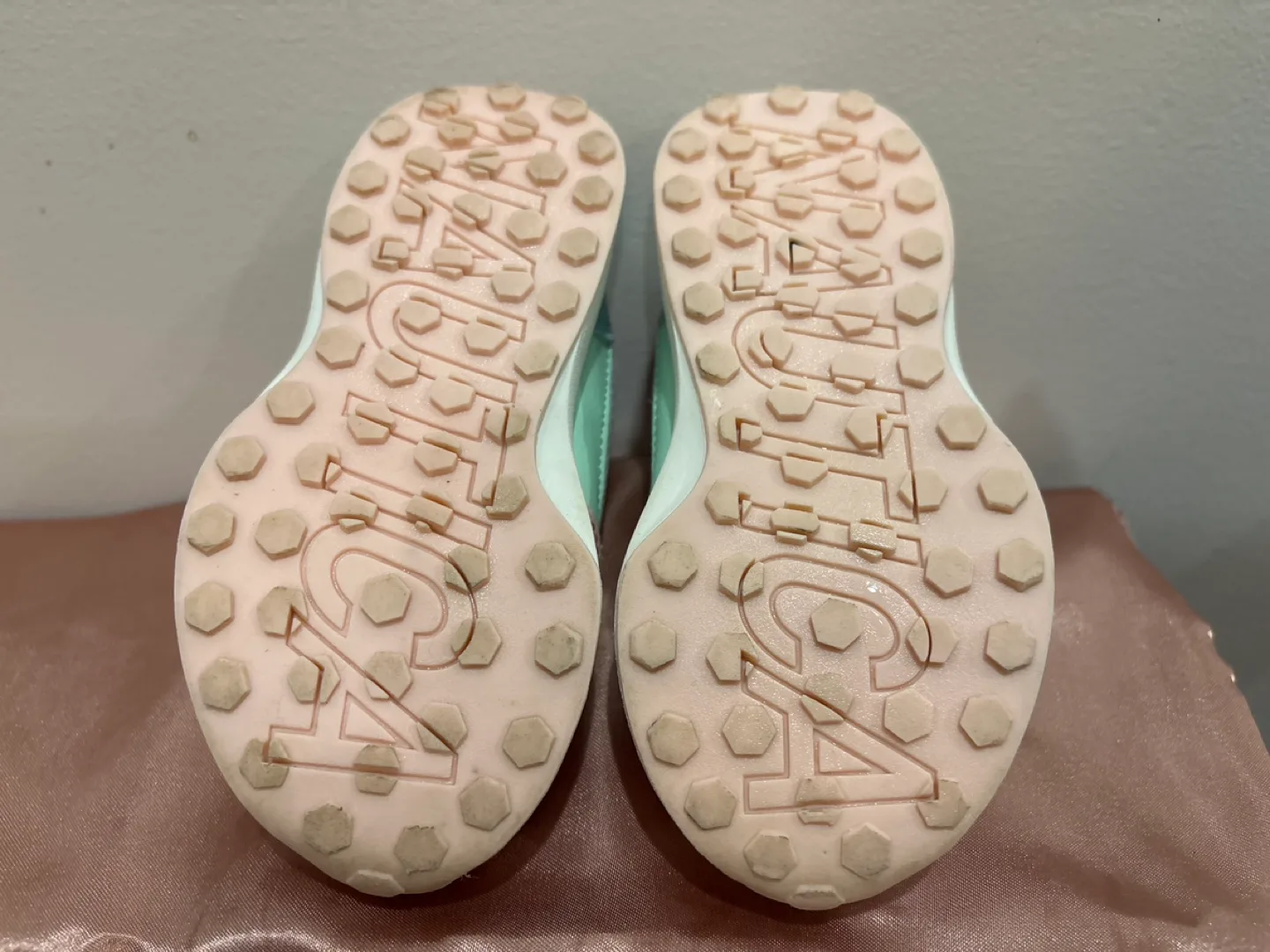 Nautica Toddler Girls' Sneakers Size c7 image indicator(4)