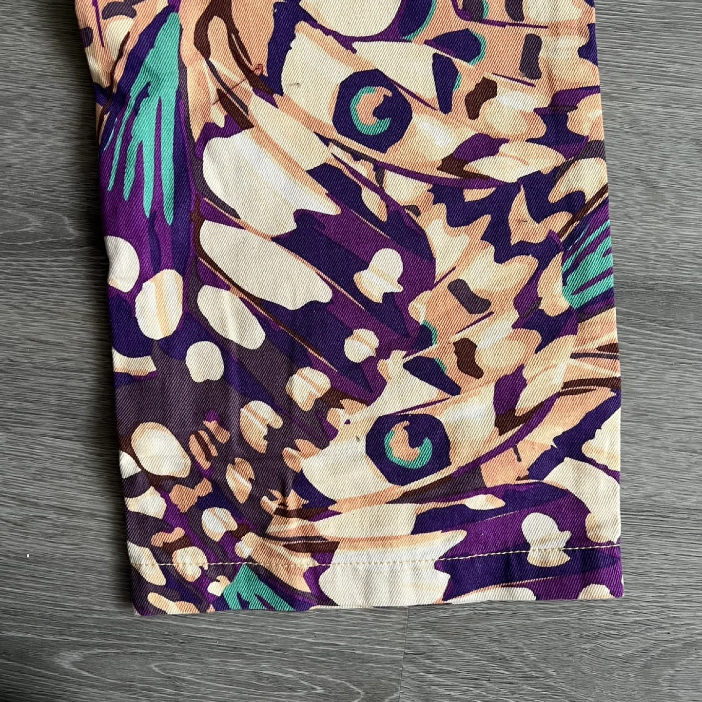 Butterfly Print Pants -NEVER WORN image indicator(3)