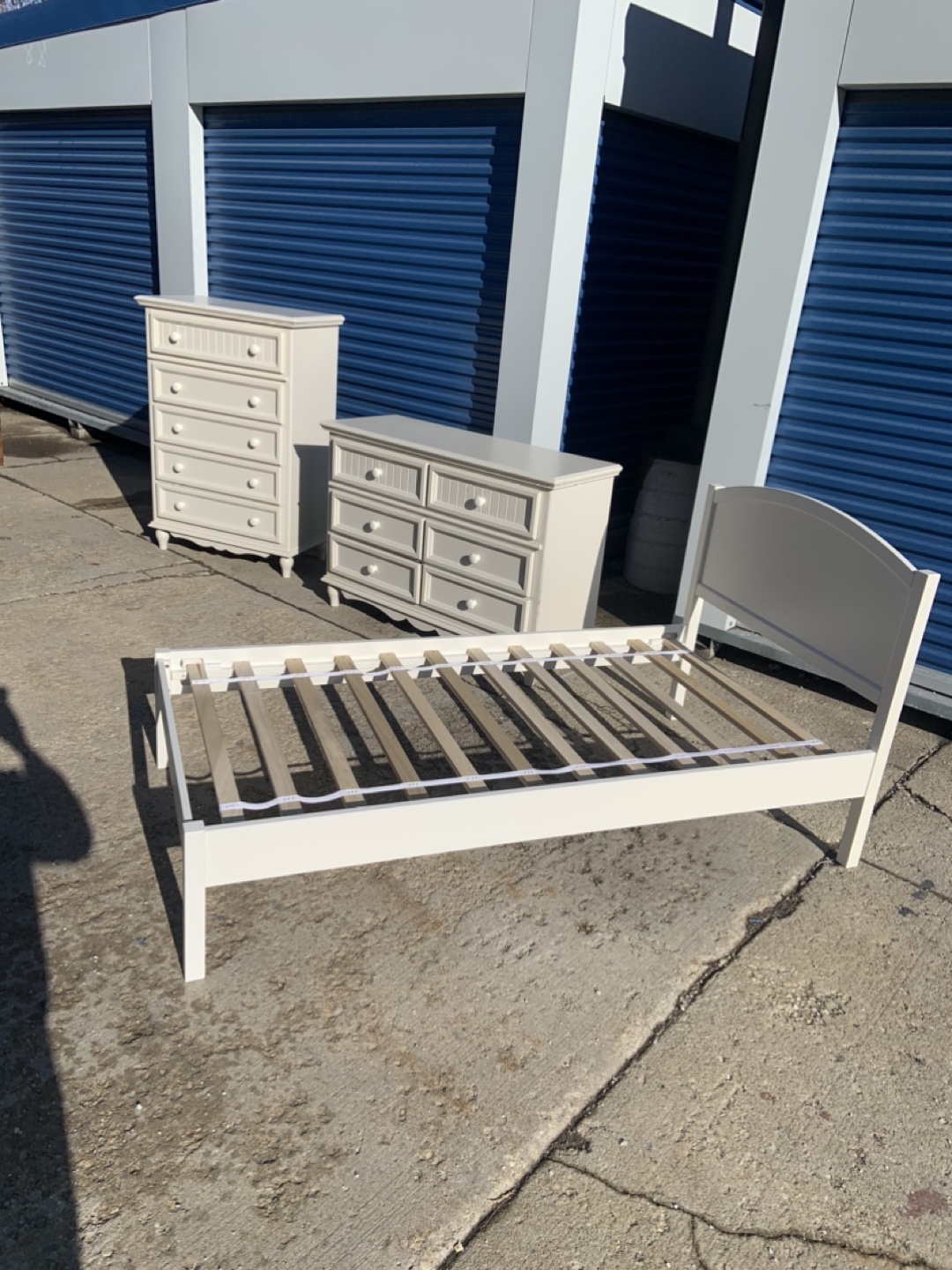 White Twin Bedroom Set - photo 2