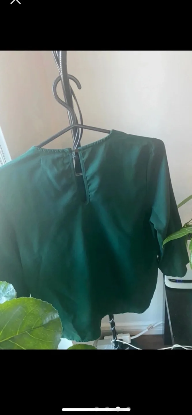 Emerald Green Beaded Blouse - Size Large image indicator(4)
