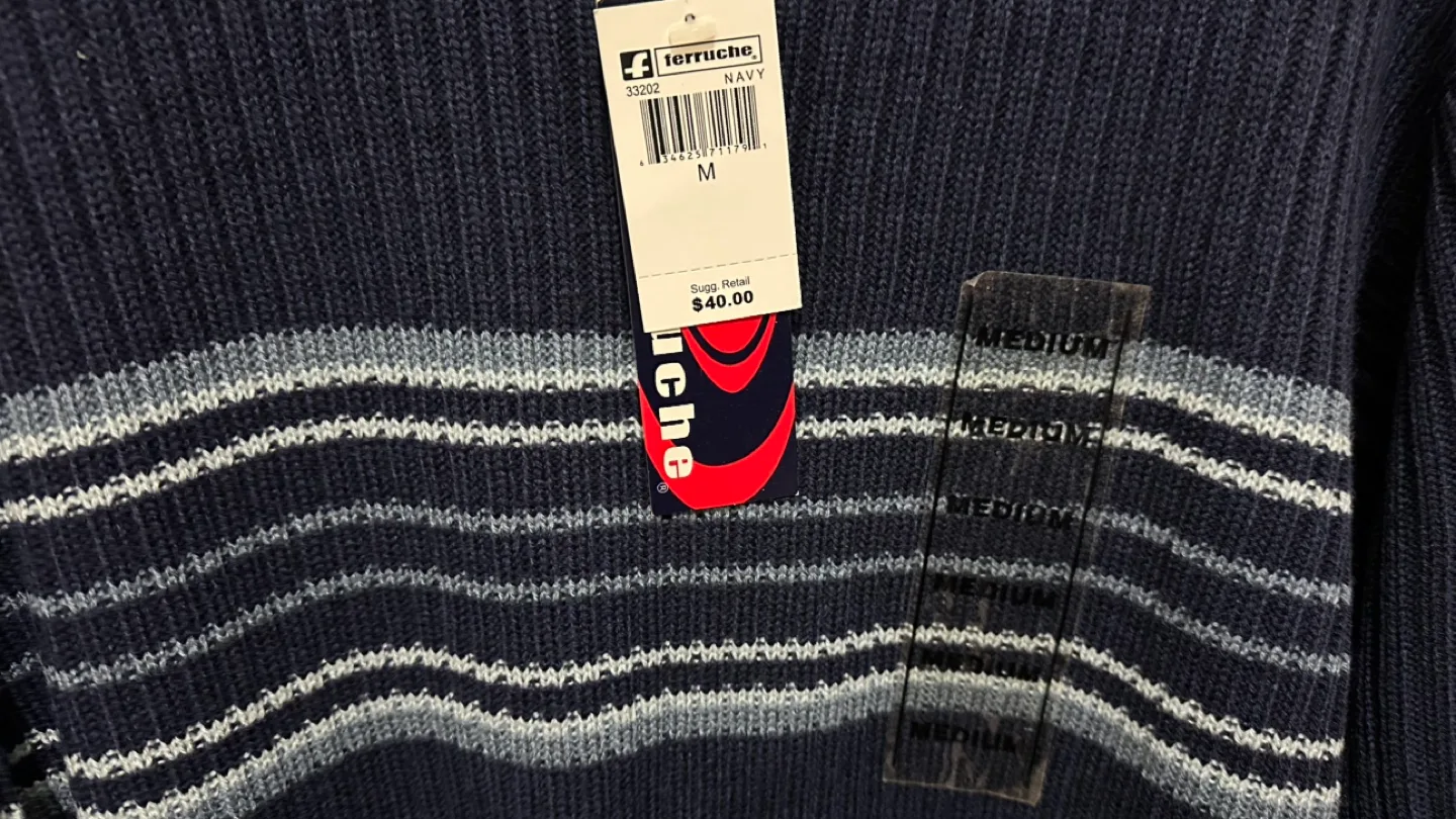 New with tag | $40 Men's Ferrüche Medium Ribbed Knit Sweater image indicator(5)