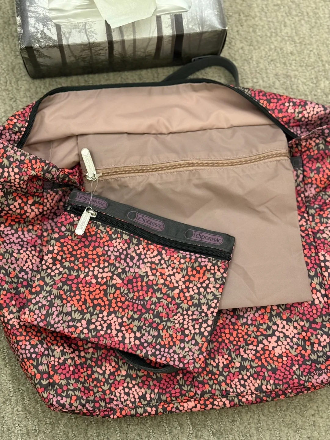 Lesportsac Floral Tote Bag with Inner Pouches image indicator(2)