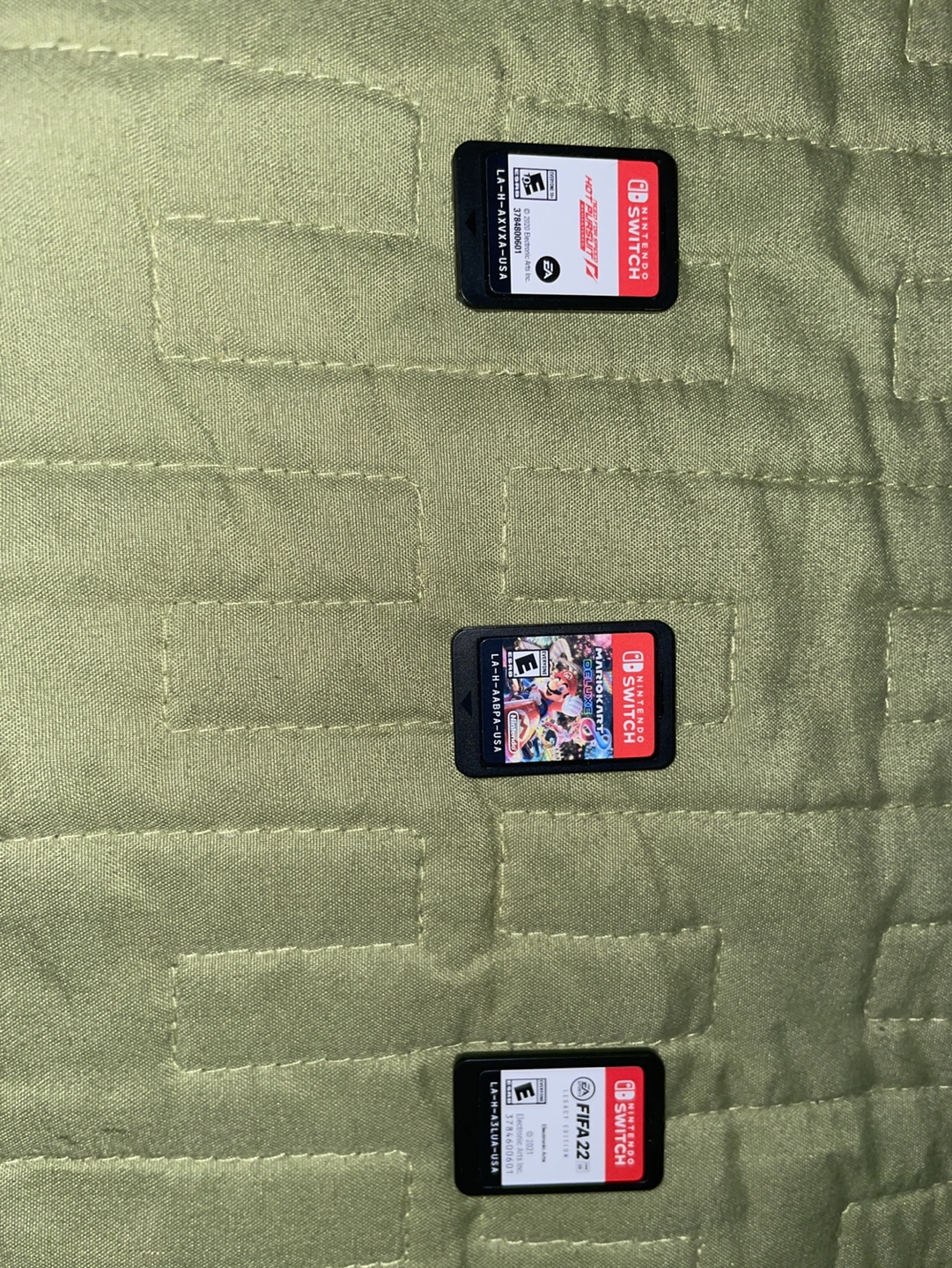Nintendo switch - photo 2