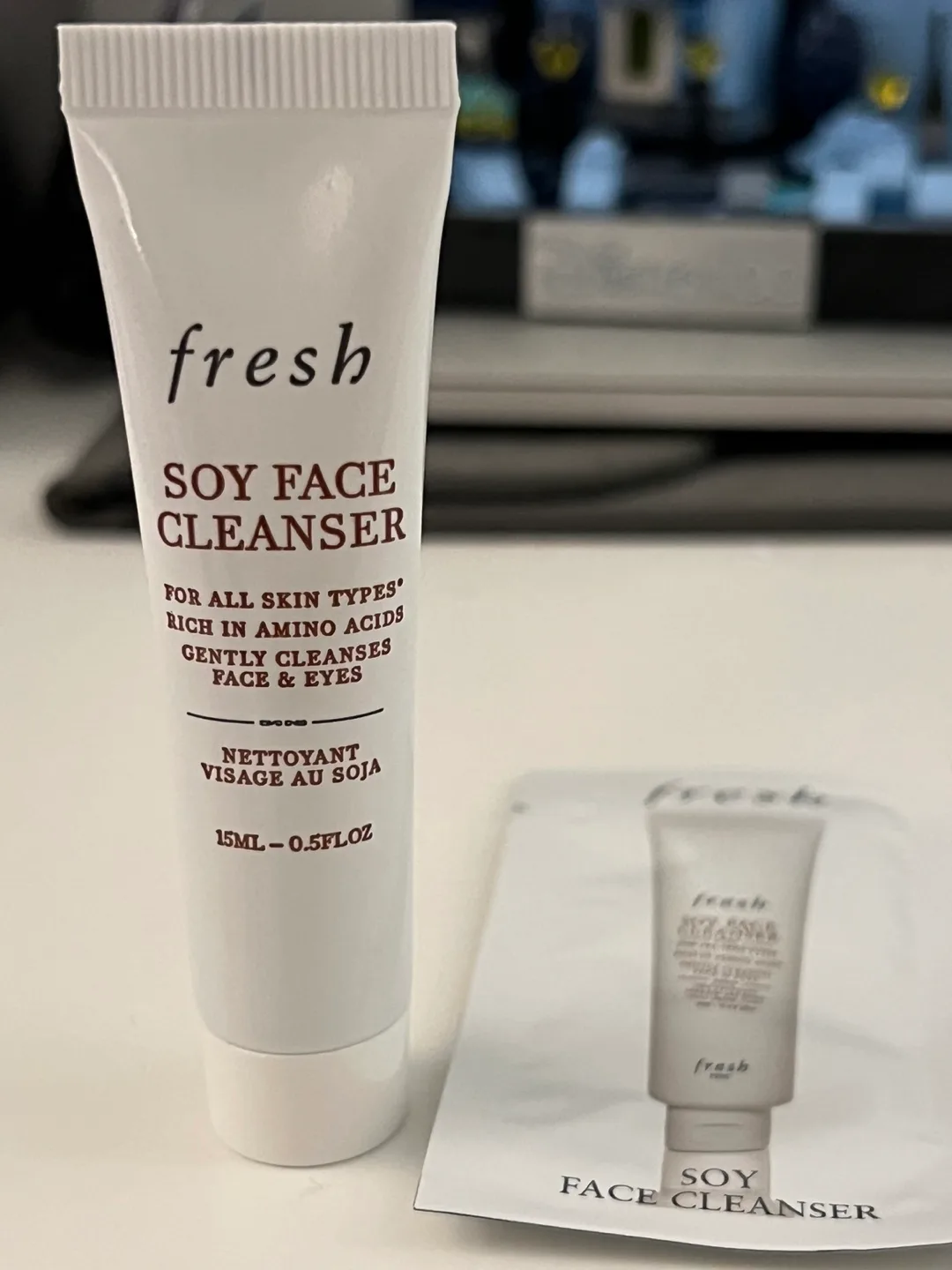 Fresh Soy Face Cleanser thumbnail