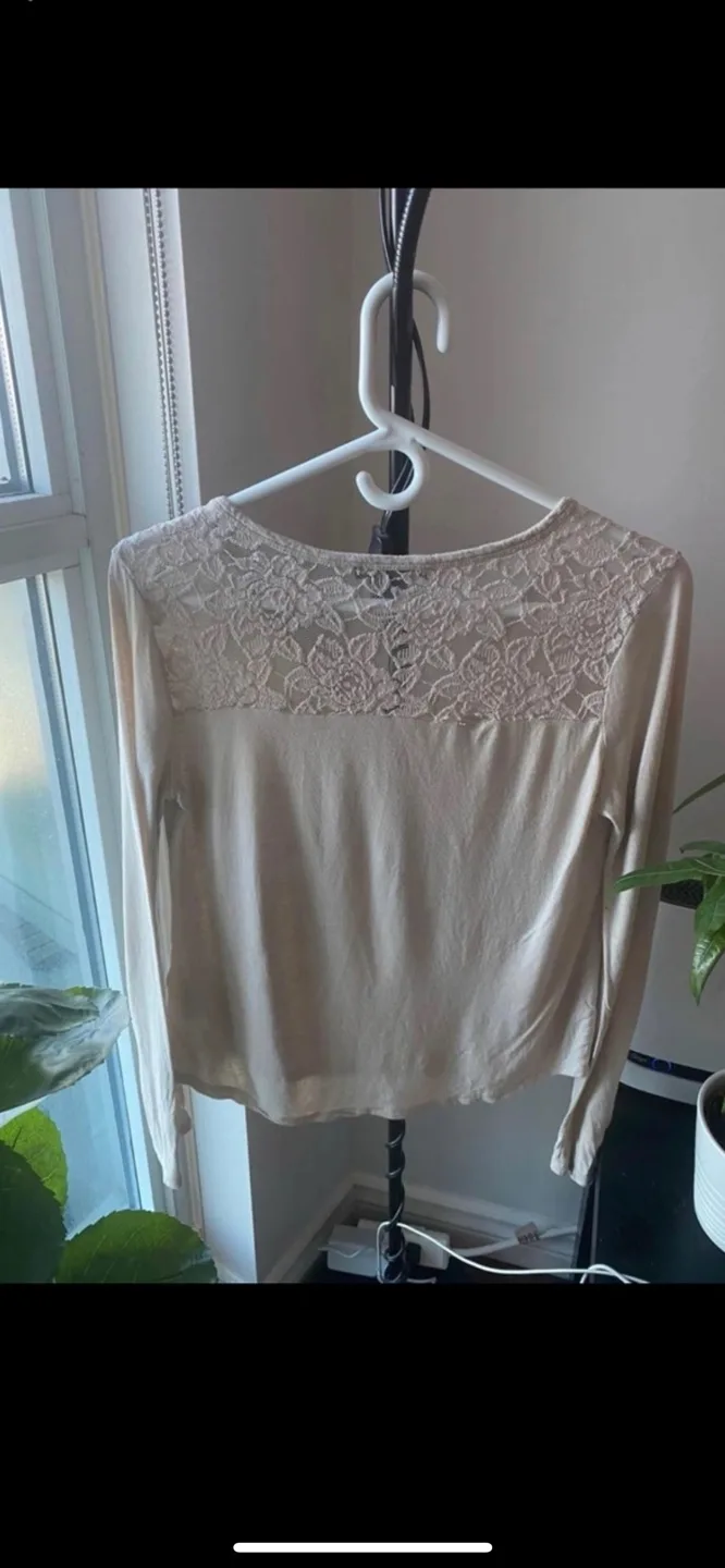 Beige long sleeve top with lace detail image indicator(3)