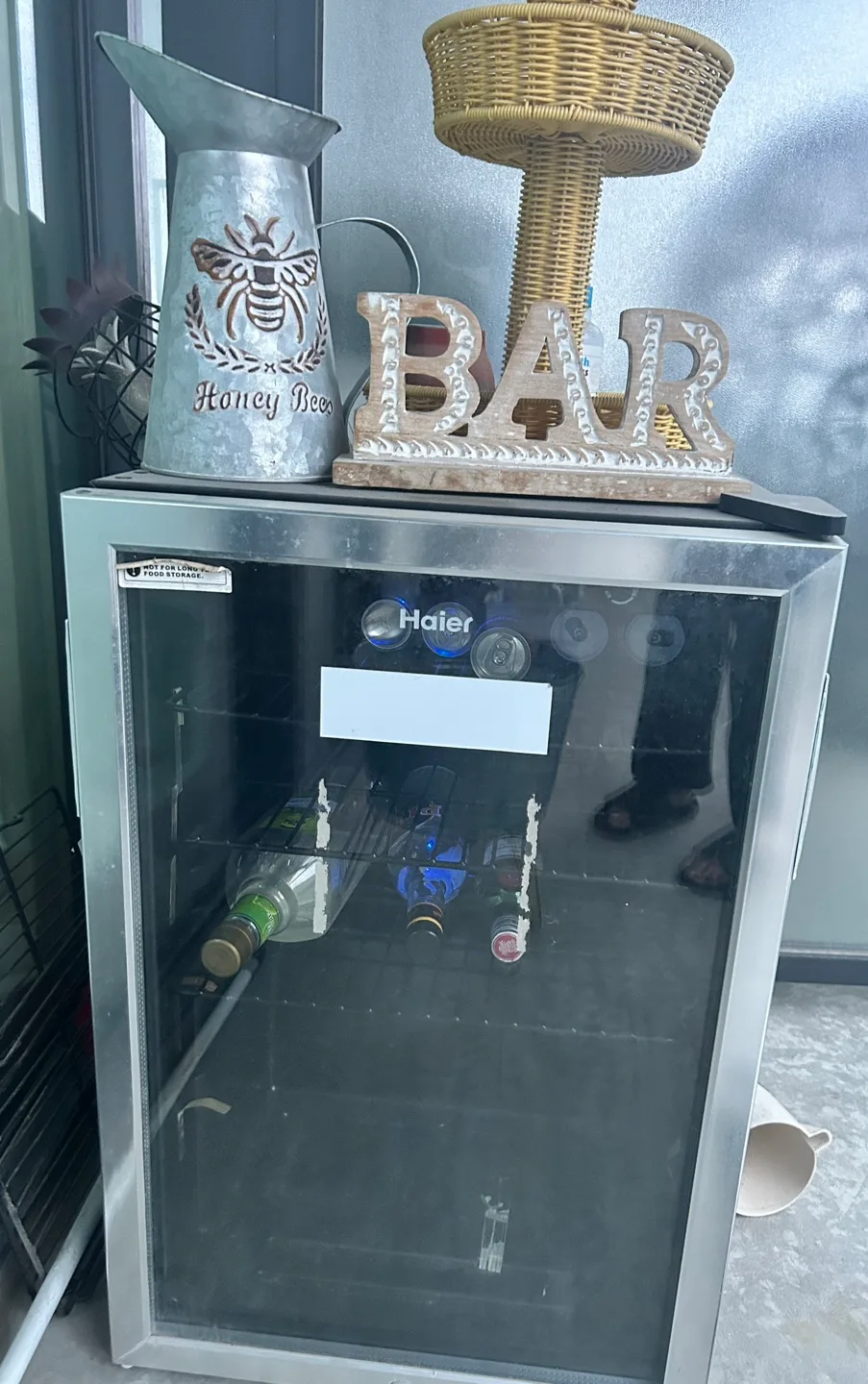 Haier Beverage Cooler thumbnail
