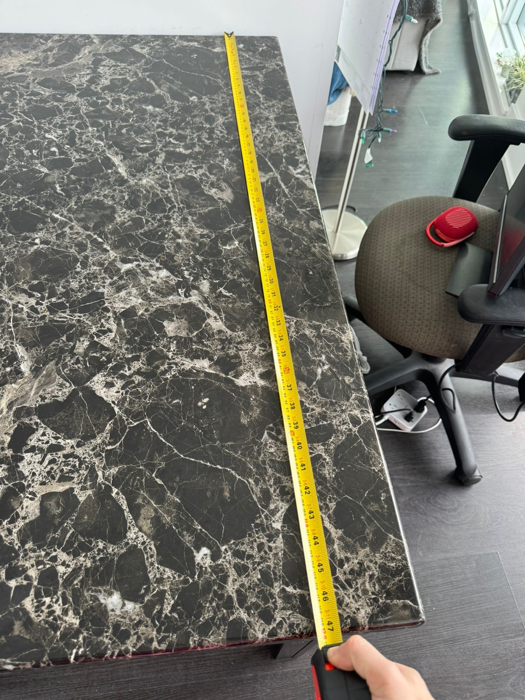 Black Marble-look Table - photo 4