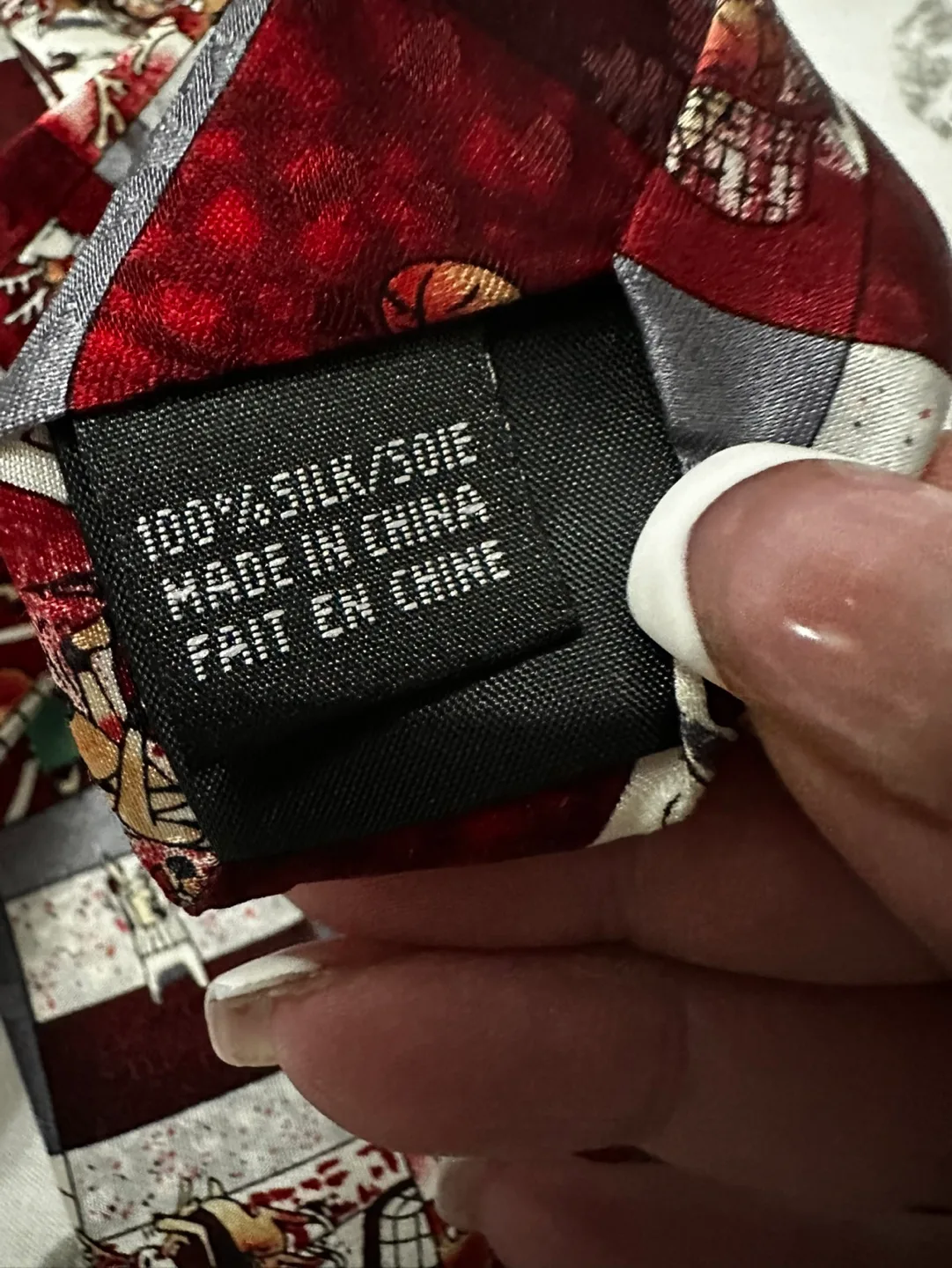 #FREECYCLE Jingle Bells Men's Basketball Reindeer Tie image indicator(4)