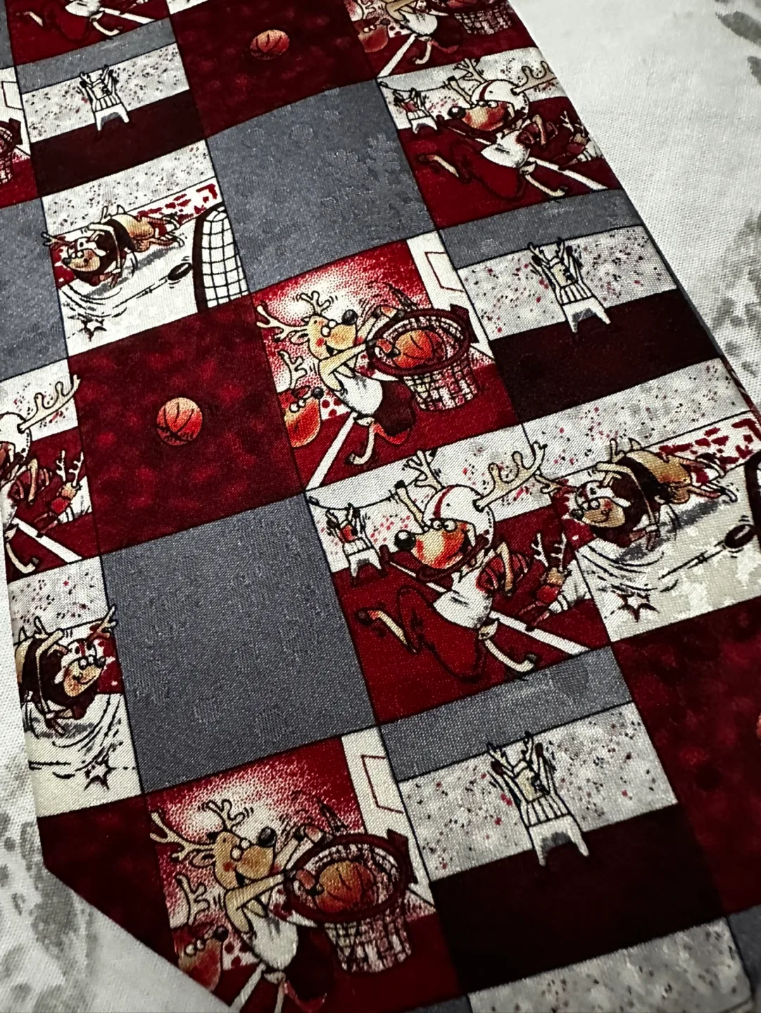 #FREECYCLE Jingle Bells Men's Basketball Reindeer Tie image indicator(2)