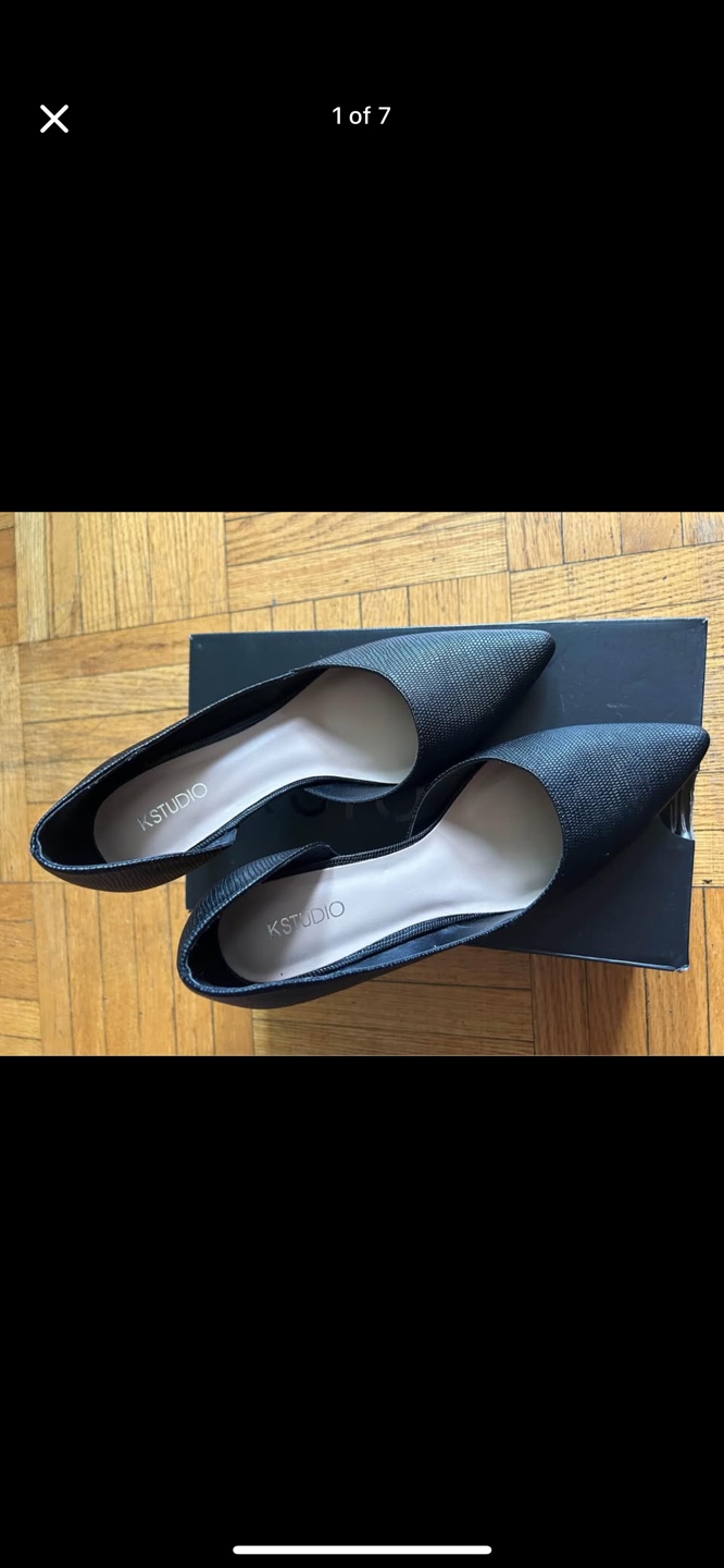 KStudio Black Pointed-Toe Heels