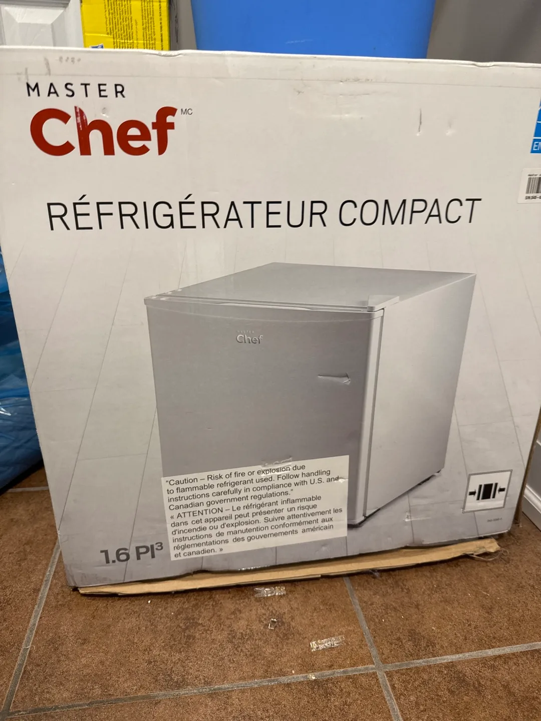 Master Chef Compact Refrigerator - 1.6 cu ft