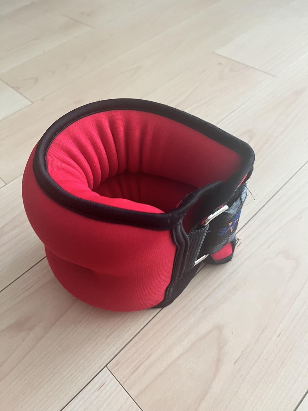 Pair of Red Ankle/Wrist Weights - photo 2