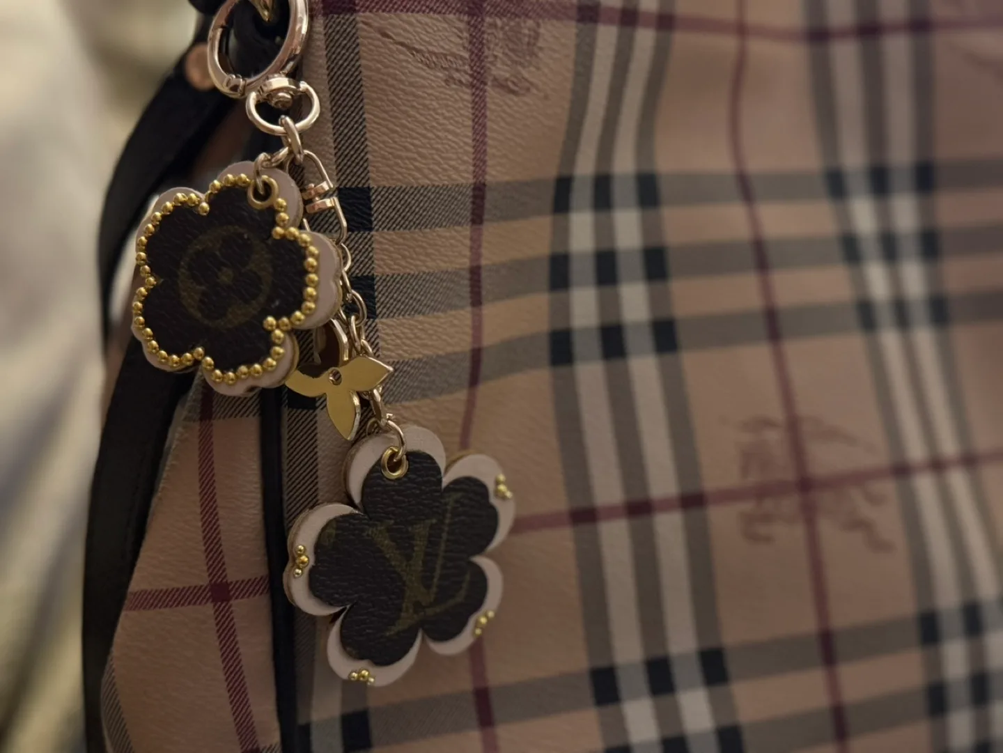 Bag charm handmade image indicator(7)