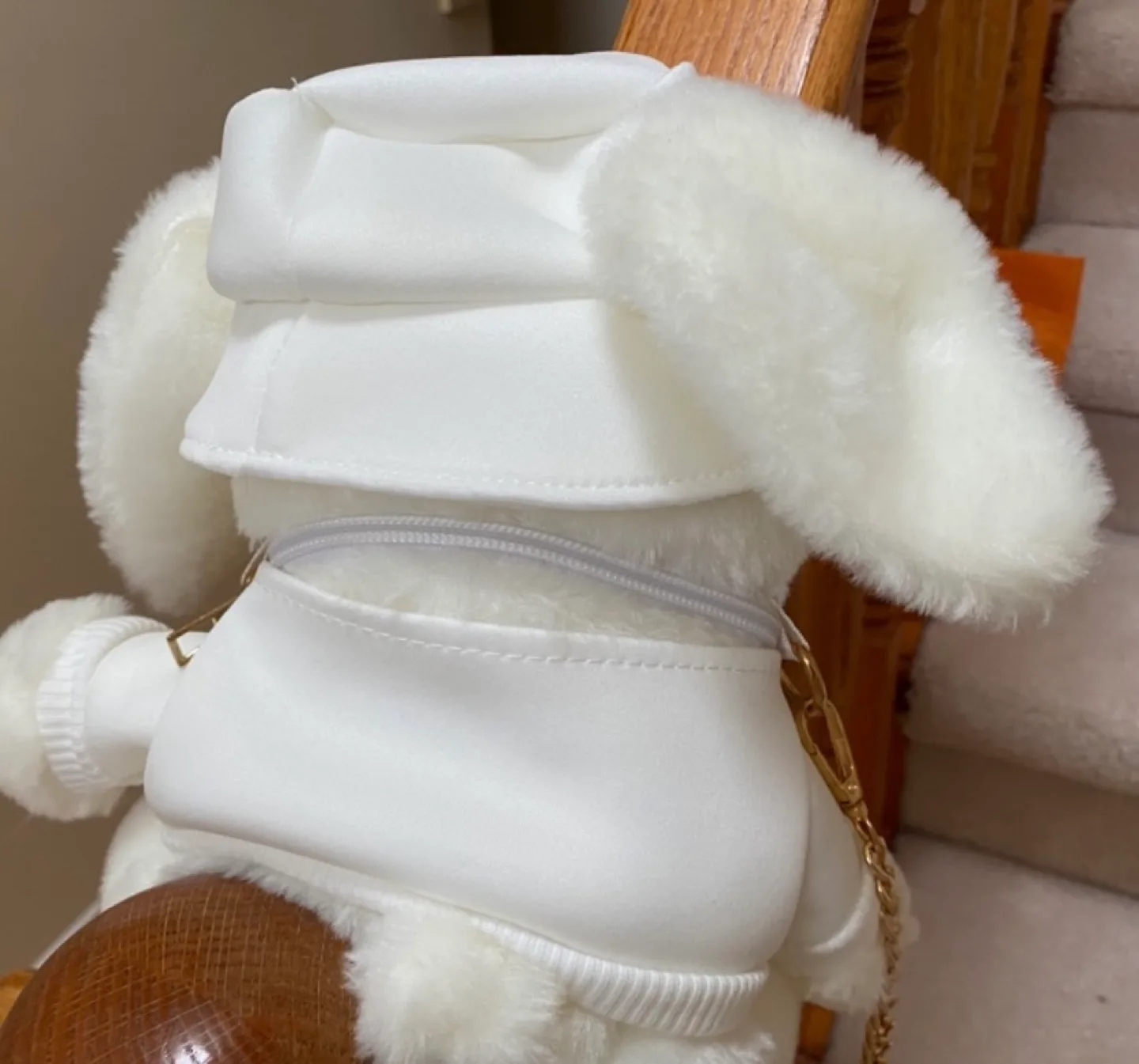 Adorable White Doggy Cross-Bag image indicator(3)