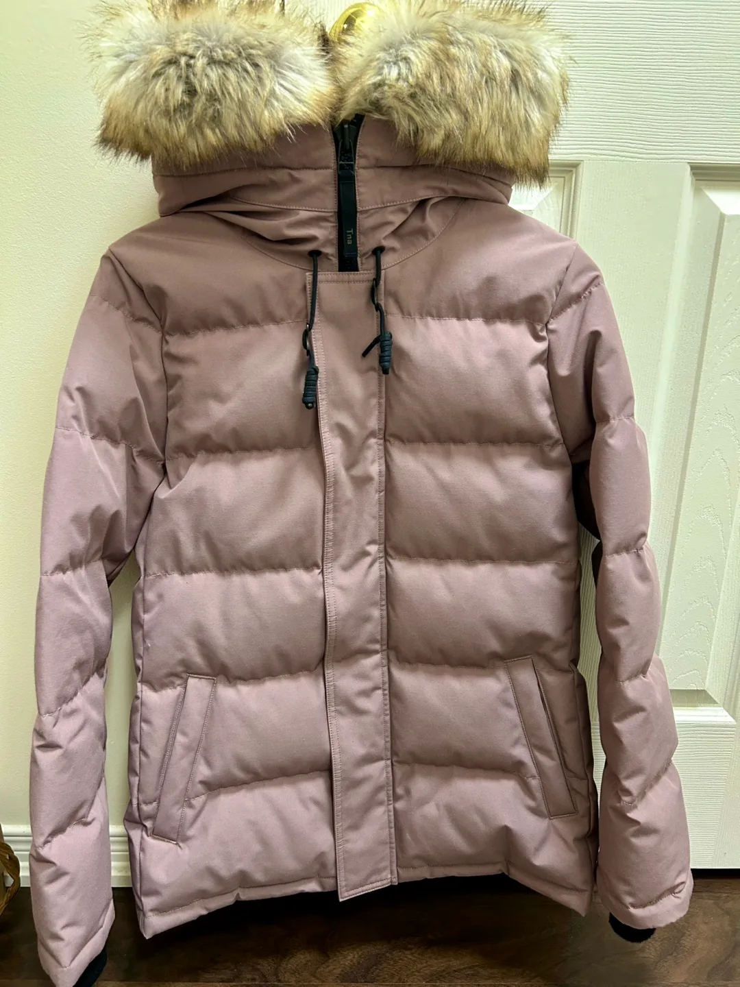 Aritzia TNA The Powder Parka Short - Shadow Mauve image indicator(4)
