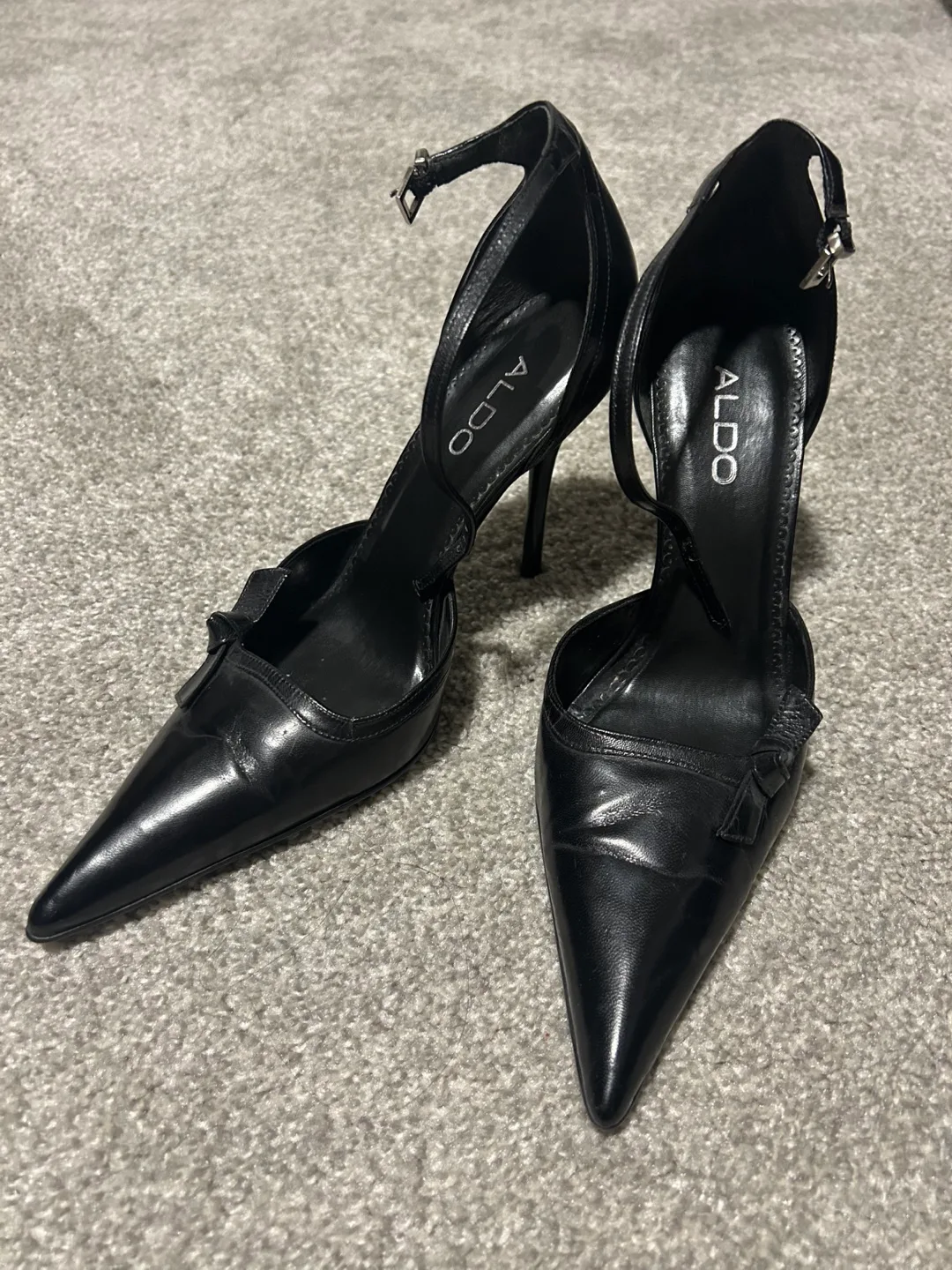 ALDO Black Leather Pointed-Toe Heels thumbnail