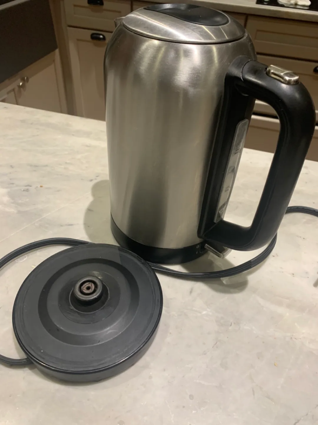Black+Decker 1.7L Stainless Steel Electric Kettle thumbnail
