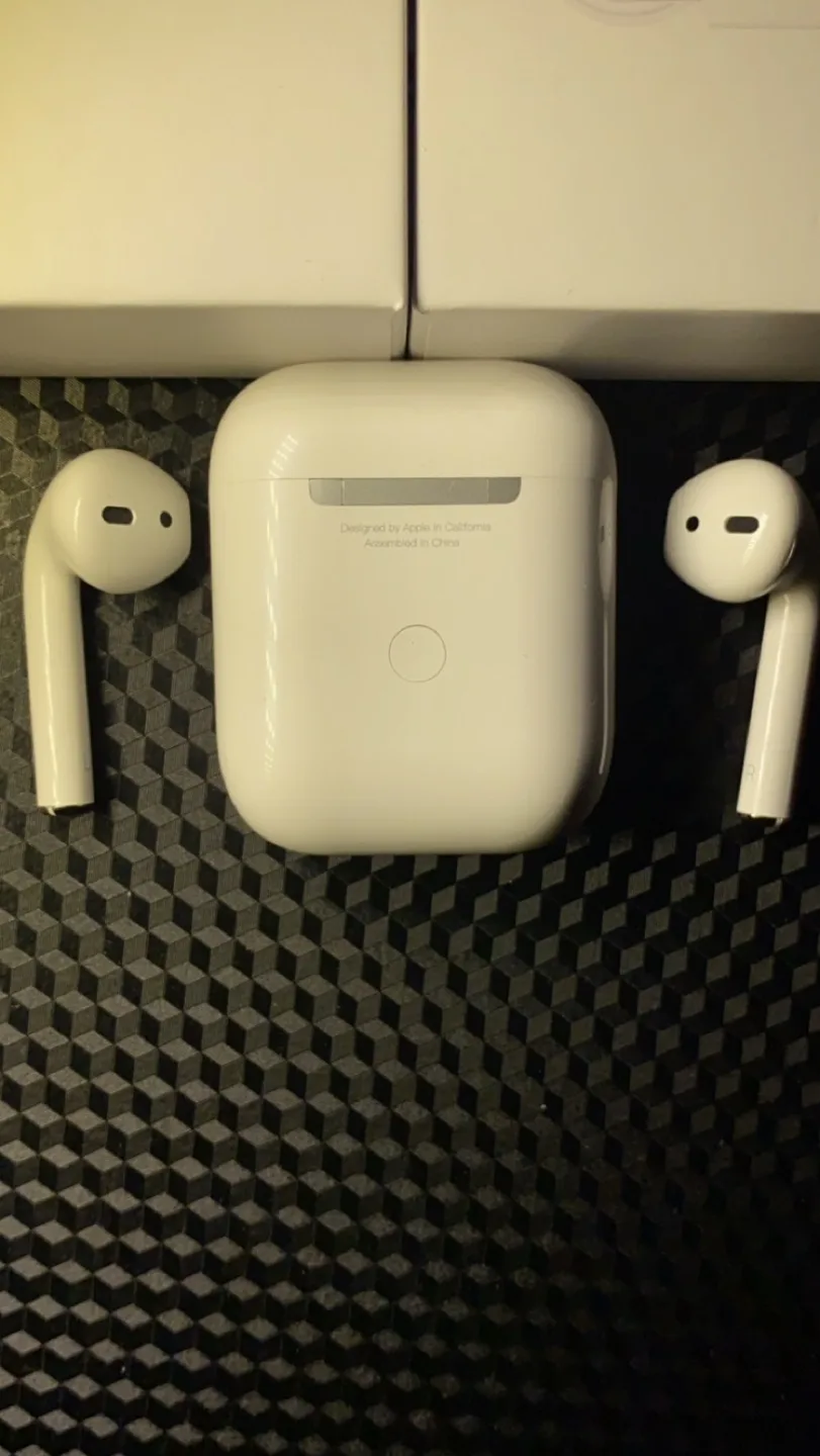 AirPods 1 image indicator(4)
