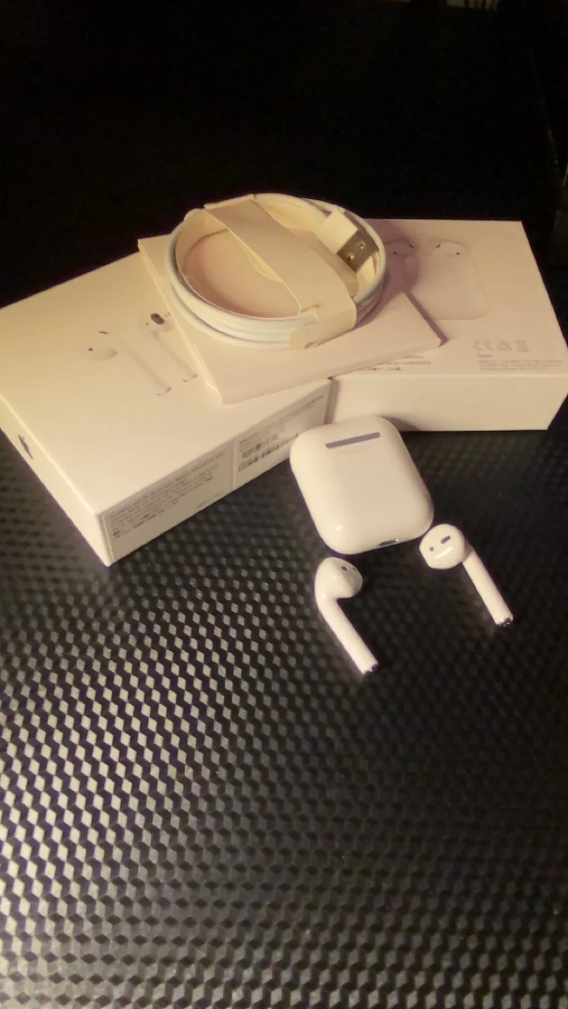 AirPods 1 image indicator(3)